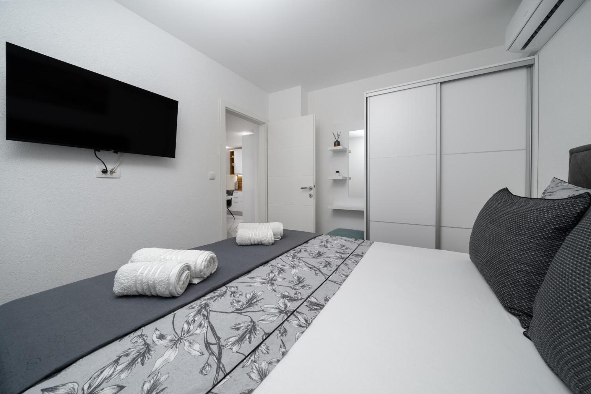 Apartmani Marivo 巴什卡沃达 外观 照片