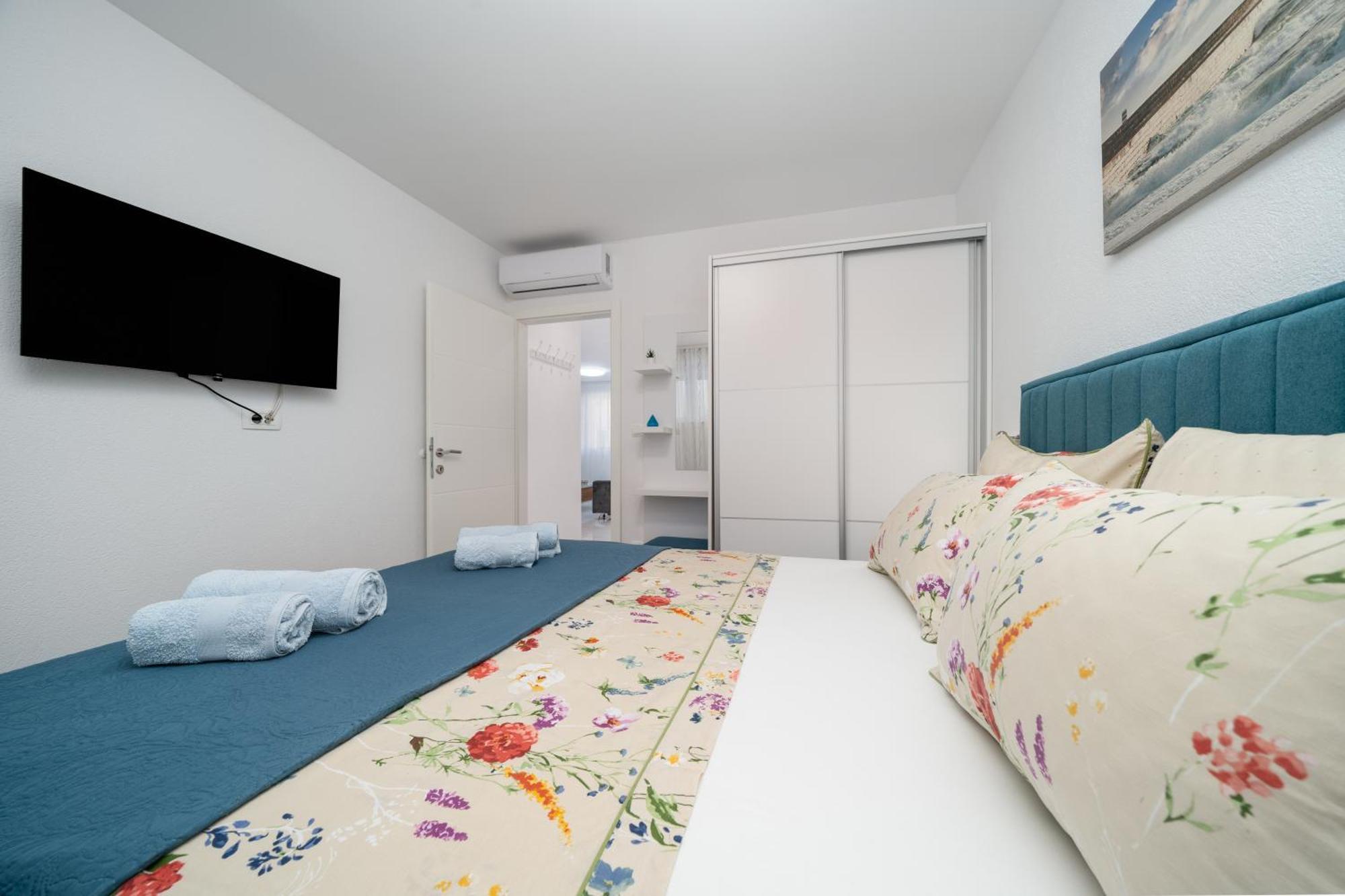Apartmani Marivo 巴什卡沃达 外观 照片
